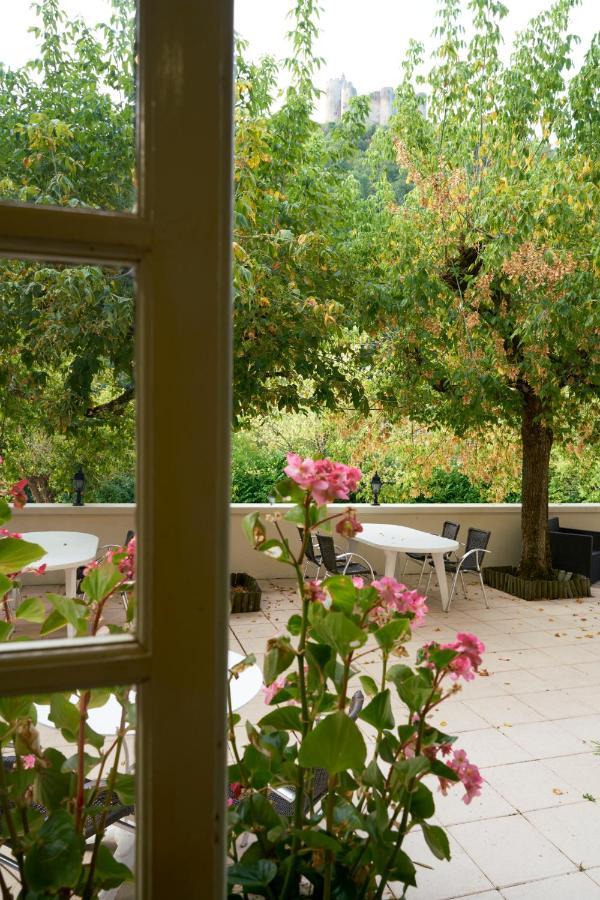 Hotel Logis Belle Rive Najac Exterior foto
