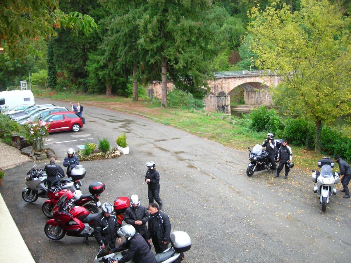 Hotel Logis Belle Rive Najac Exterior foto